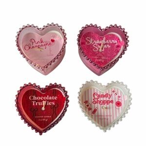 Target Bullseyes Valentines 3oz Glass Heart shaped Candle Set of 4